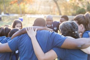 Amar como jesus amou - ser voluntário é um ato de amor ao próximo