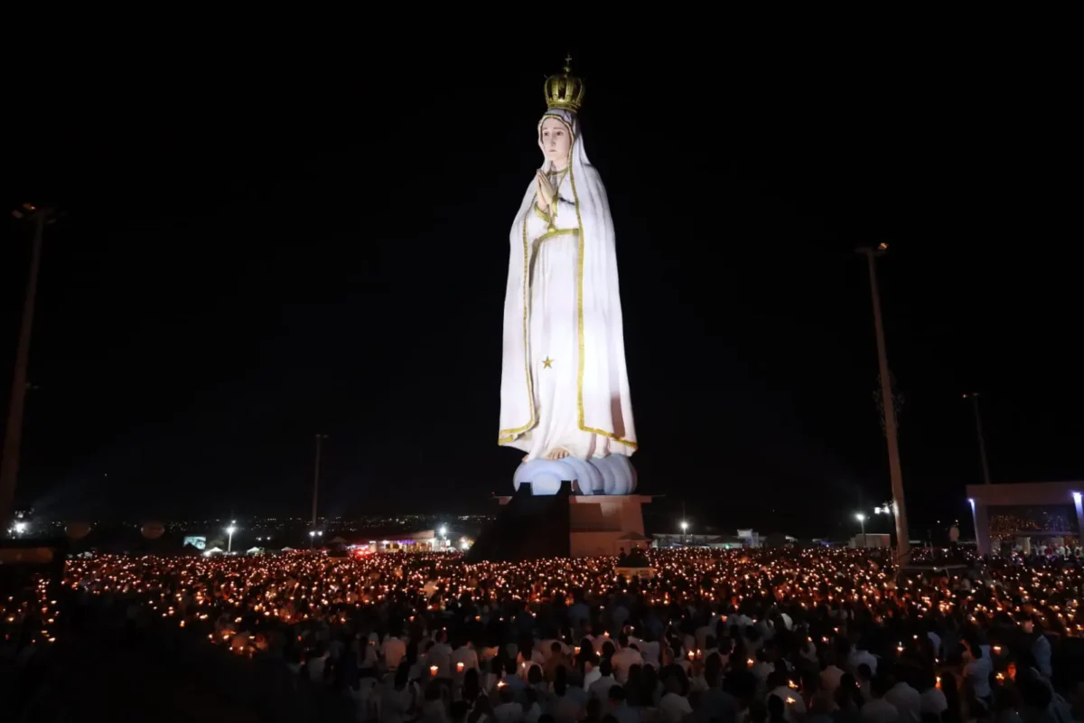 Imagem de Nossa Senhora de Fátima em Crato, CE.