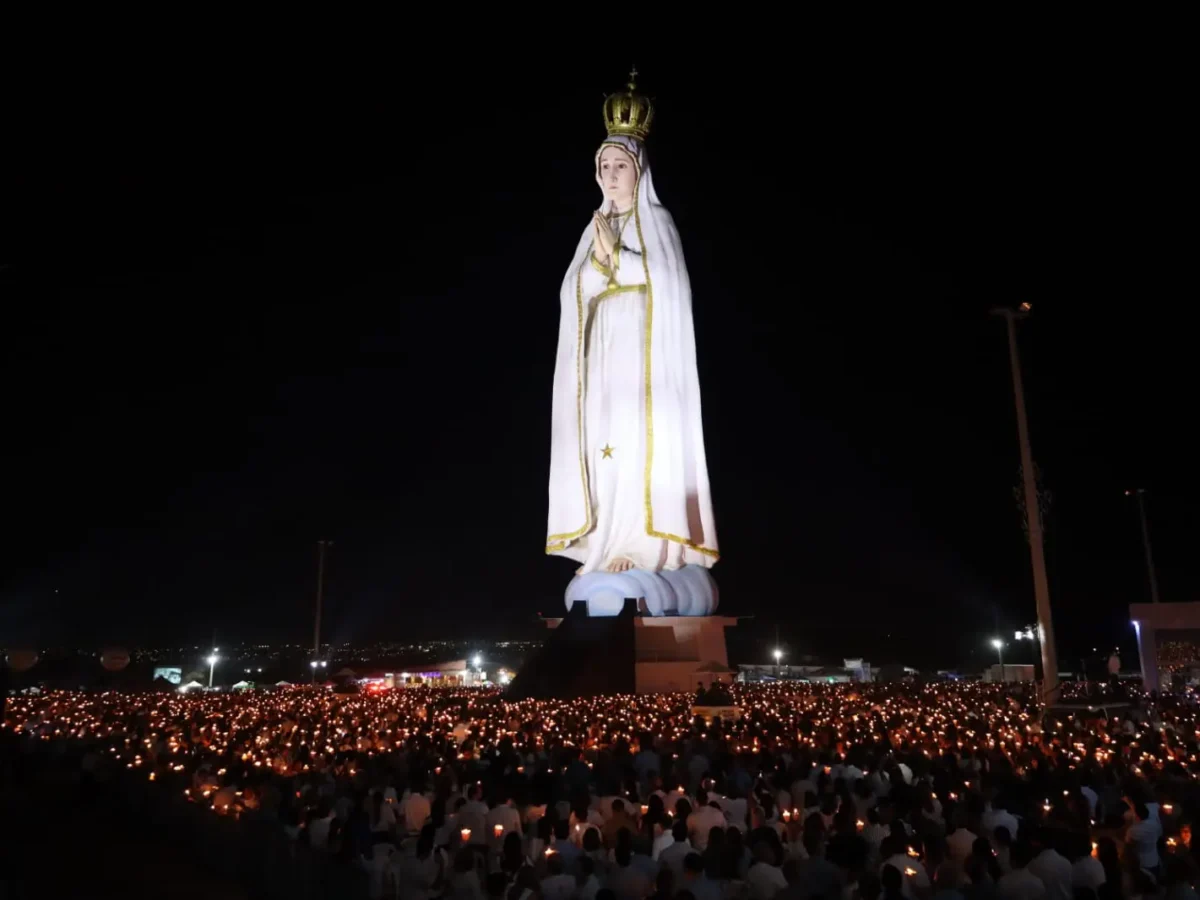 Imagem de Nossa Senhora de Fátima em Crato, CE.