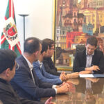 Prefeito de Curitiba, Eduardo Pimentel, sanciona lei São Carlo Acutis